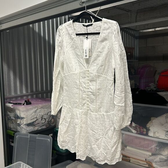 ZARA | White | EMBROIDERED DRESS - Picture 9 of 10